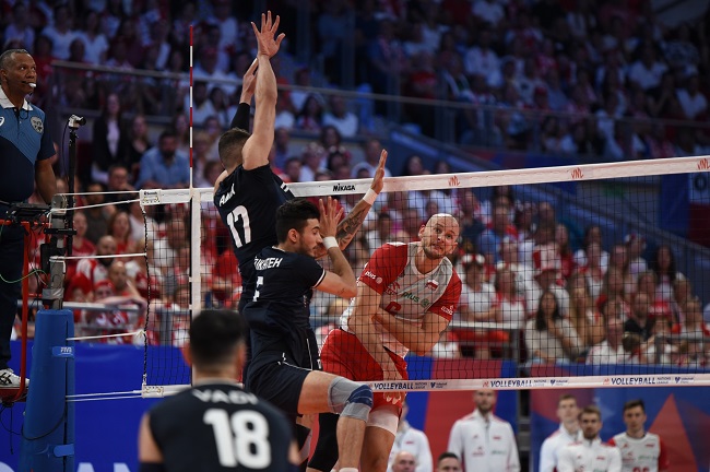 داستان ایران و لهستان همچنان ادامه دارد