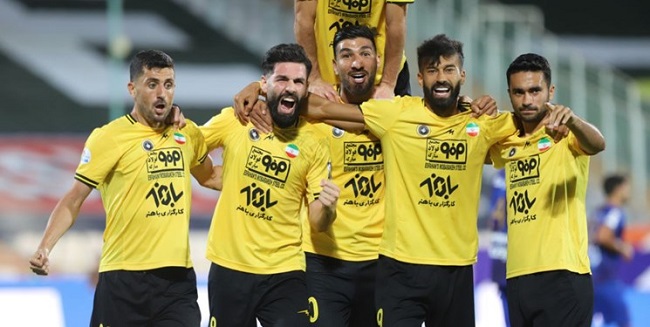 سپاهان مورایس علیه خاطرات قلعه‌نویی