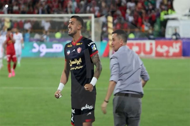 حرکت عجیب اوسمار: فرار به سوی پیروزی