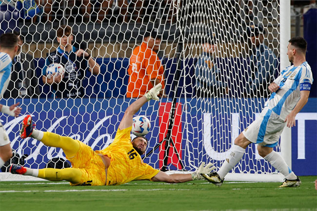 رونالدو و حالا مسی: اعجوبهها علیه علی دایی! - اخبار اسپرت رونالدو و حالا مسی: اعجوبهها علیه علی دایی!