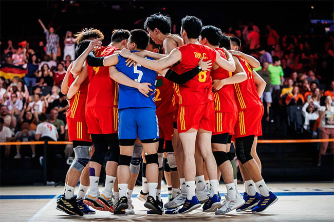 نجات والیبال ایران از سقوط: مرسی آقای هاینن! - اخبار اسپرت نجات والیبال ایران از سقوط: مرسی آقای هاینن!