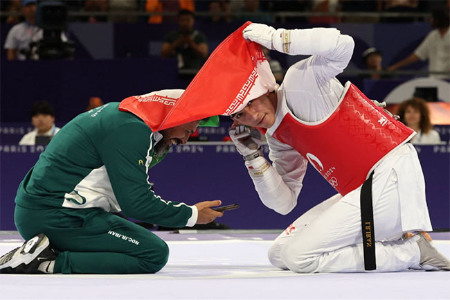 طلای پدیده: هر بژی شیربچه کرمانشاه! - اخبار اسپرت طلای پدیده: هر بژی شیربچه کرمانشاه!