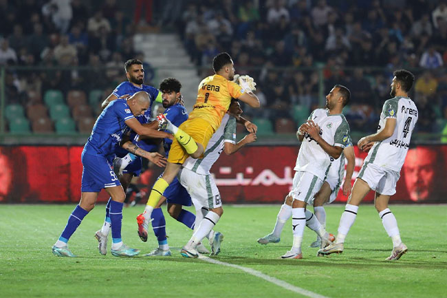 بازیکن جوان استقلال در موقعیت باورنکردنی! - اخبار اسپرت بازیکن جوان استقلال در موقعیت باورنکردنی!