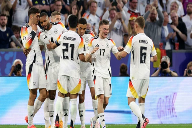 شلیک مهارنشدنی یک مانشافت اولی! - اخبار اسپرت شلیک مهارنشدنی یک مانشافت اولی!