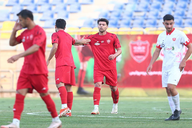 پیروزی پنج گله پرسپولیس: بی‌رحم مقابل خودی‌ها