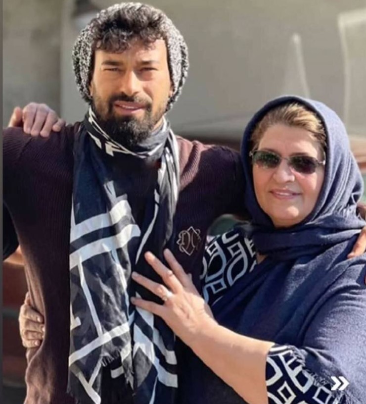 رامین رضاییان و مادرش رامین رضاییان و مادرش