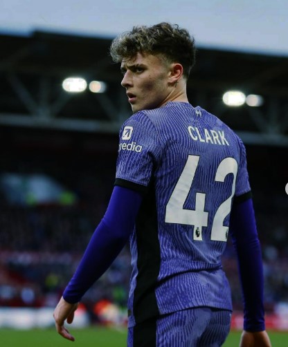 wallpaper Bobby Clark