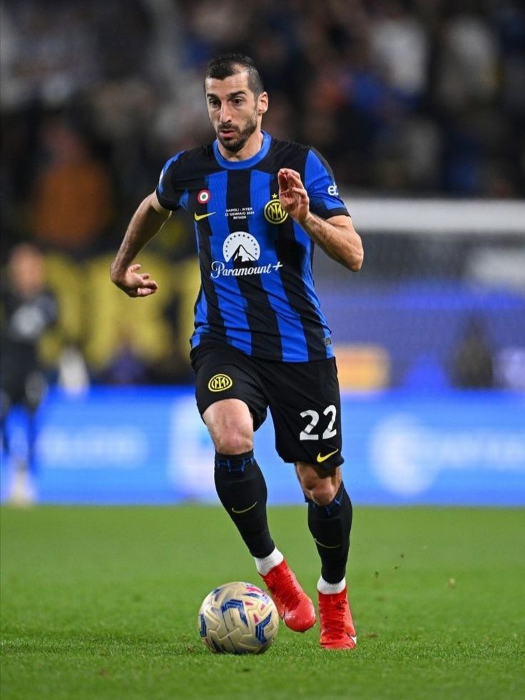 wallpaper for phone Henrikh Mkhitaryan