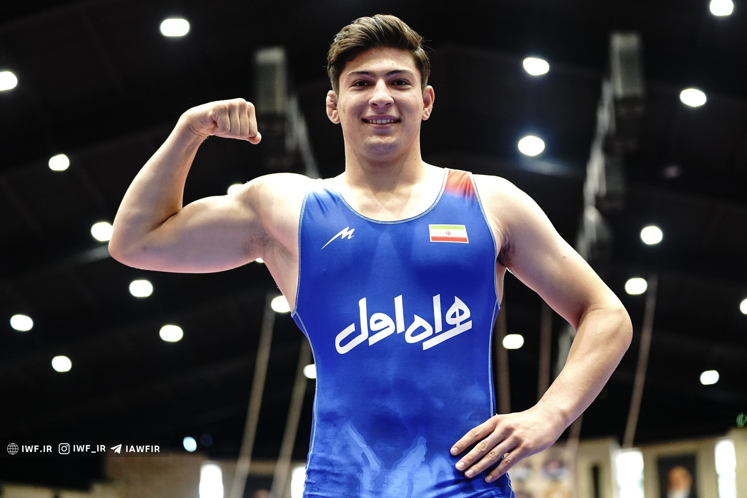 توحید نوری کیست 