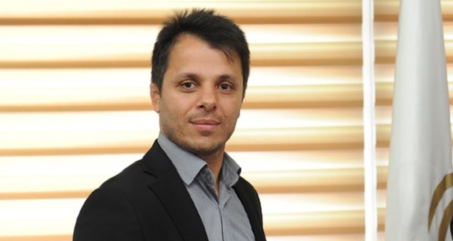 عکس کشتی گیر حسن رنگرز