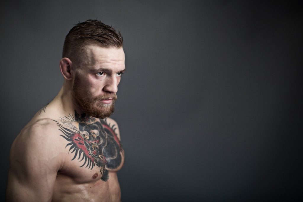 کانر مک گرگور دابل چمپیون UFC پر وزن و سبک وزن کانر مک گرگور دابل چمپیون UFC پر وزن و سبک وزن