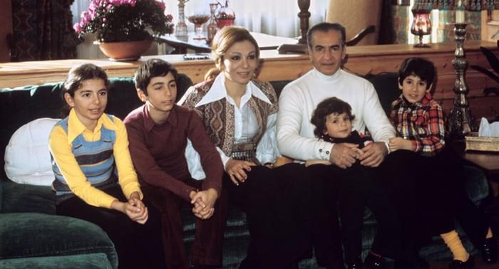 عکس خانوادگی فرح پهلوی عکس خانوادگی فرح پهلوی