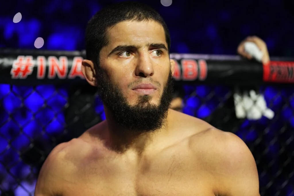 اسلام ماخاچف سبک‌وزن UFC
