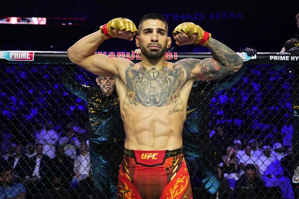 ایلیا توپوریا دابل چمپیون UFC دو وزن