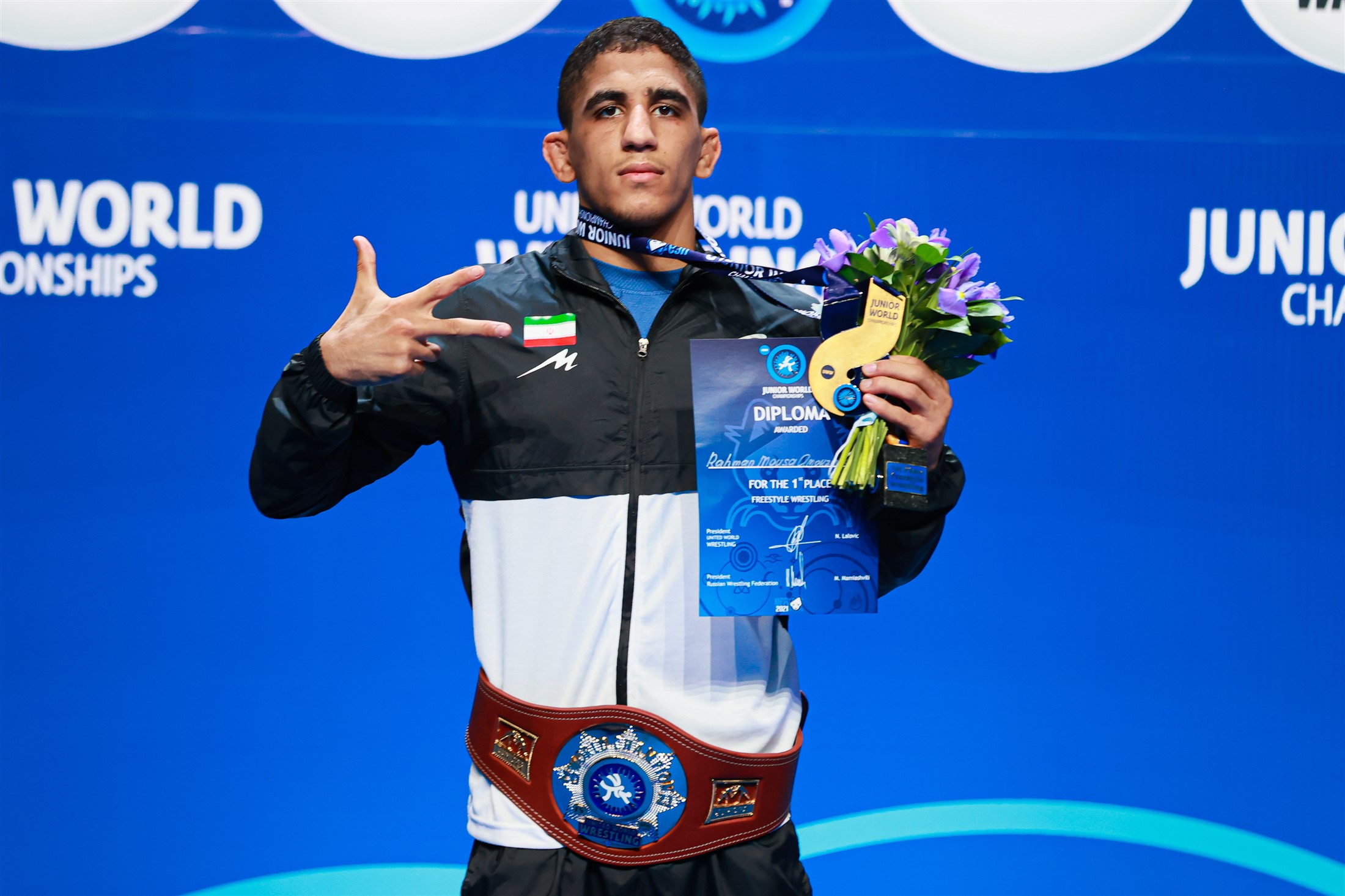 رحمان عموزاد خلیلی مدال ها