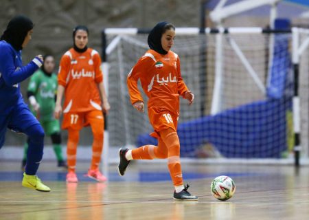 عکس مهتاب بنایی فوتسال بانوان