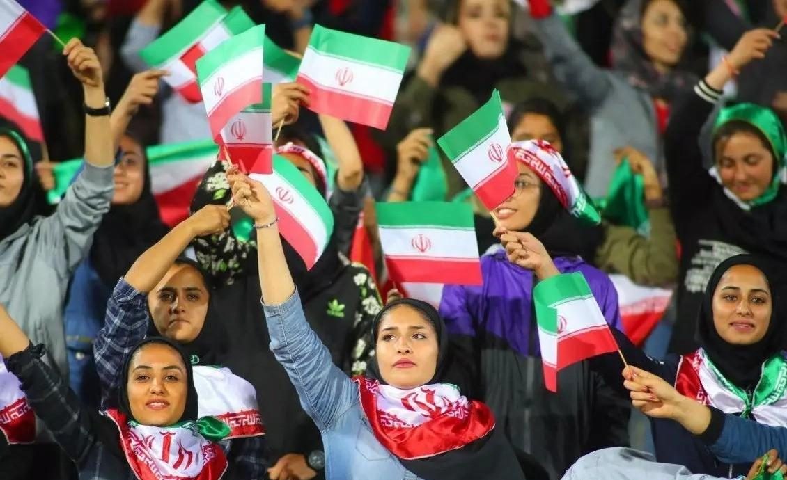 فیفا از حضور زنان در ایران استقبال کرد