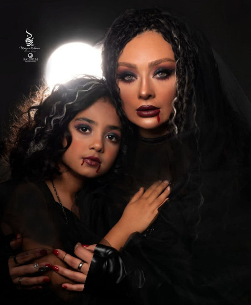 عکس یکتا ناصر و دخترش با گریم هالووینی عکس یکتا ناصر و دخترش با گریم هالووینی