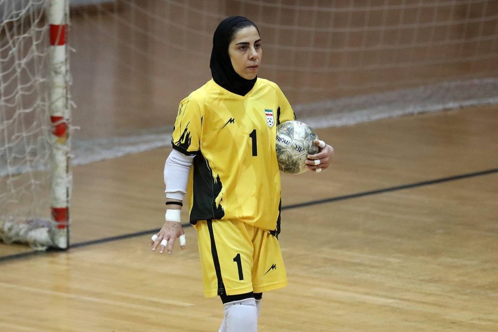 عکس فرزانه توسلی فوتسالیست عکس فرزانه توسلی فوتسالیست