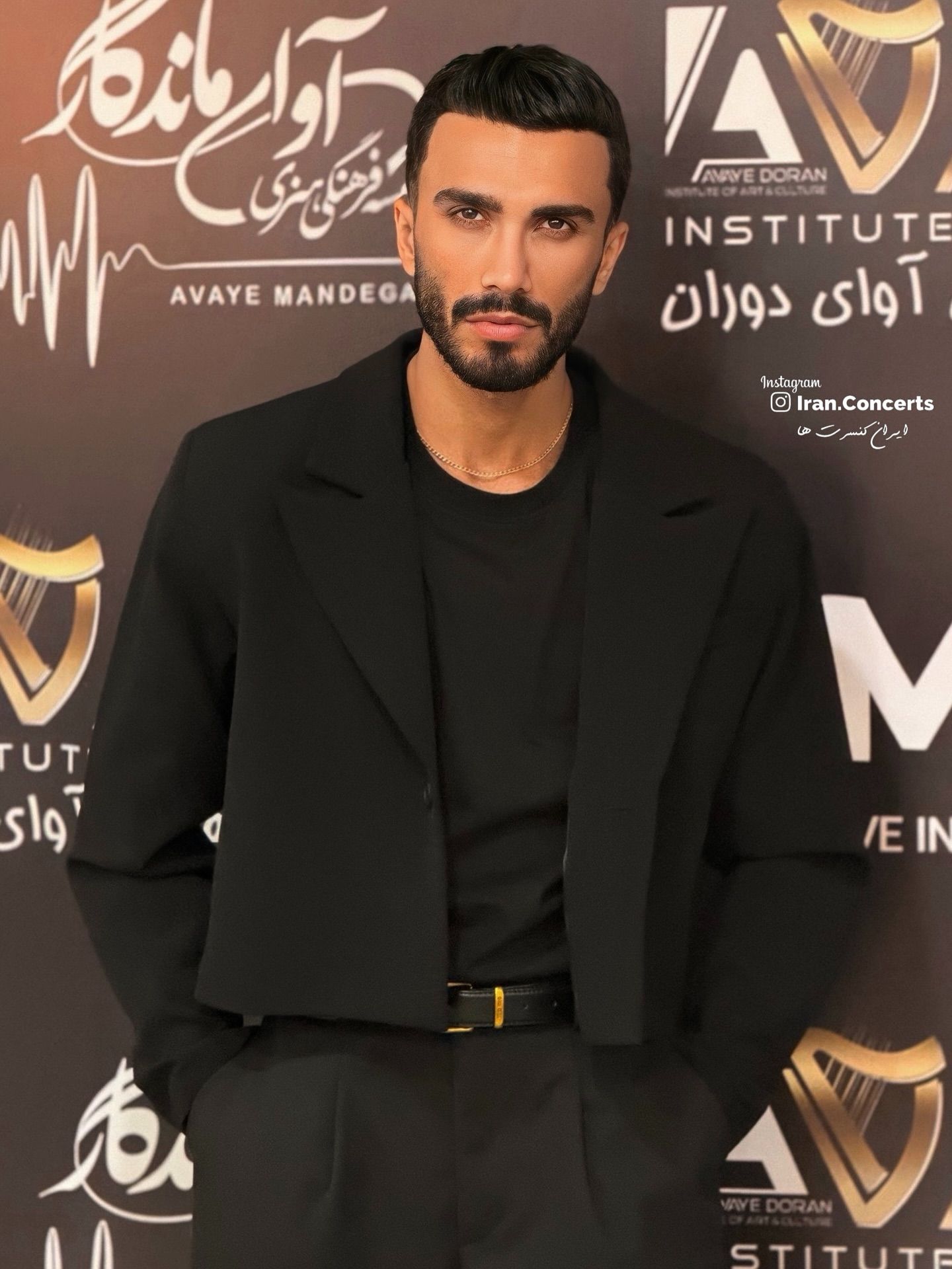 عکس جنجالی مهراد جم