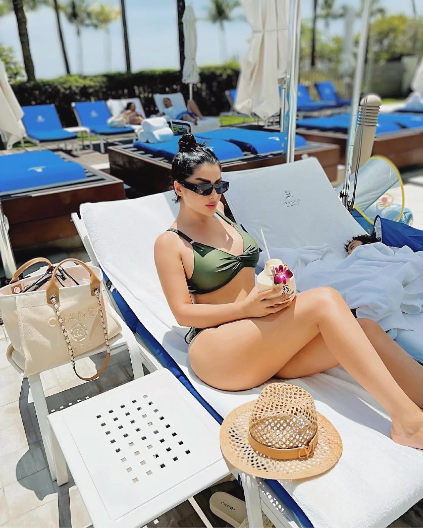 لخت دنیا جهانبخت