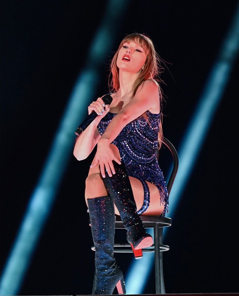 فیلم سکسی تیلور سویفت