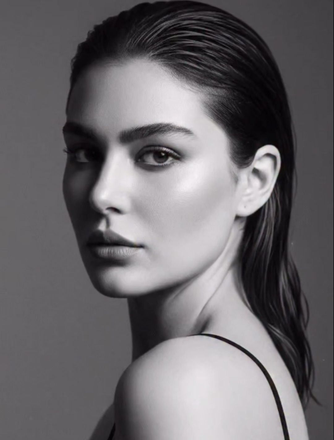 عکس لخت سحر قریشی