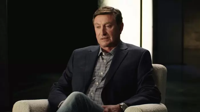 وین گرتزکی بهترین هاکی‌باز جهان