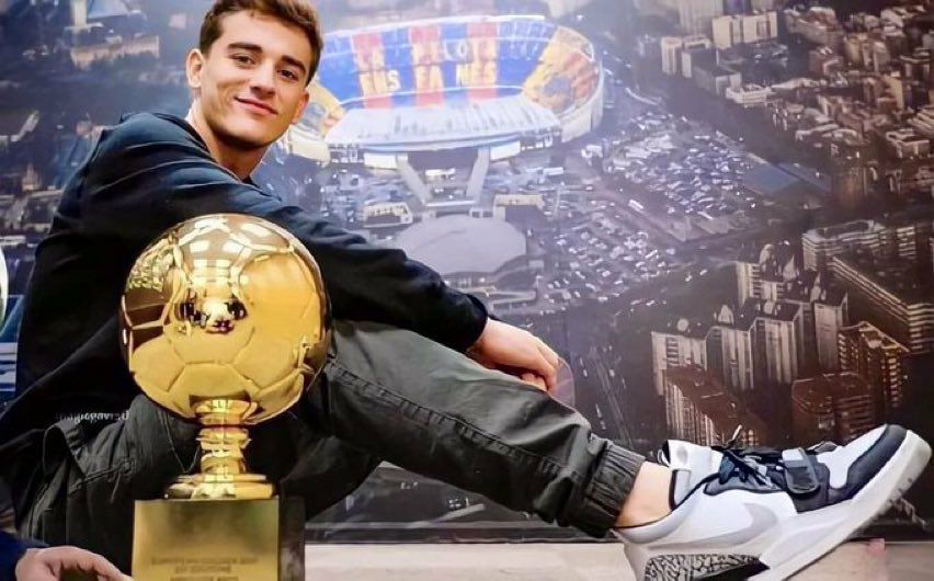 گاوی برنده گلدن بوی ۲۰۲۲ گاوی برنده گلدن بوی ۲۰۲۲