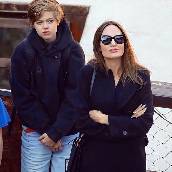 حمایت خانواده از شیلو جولی