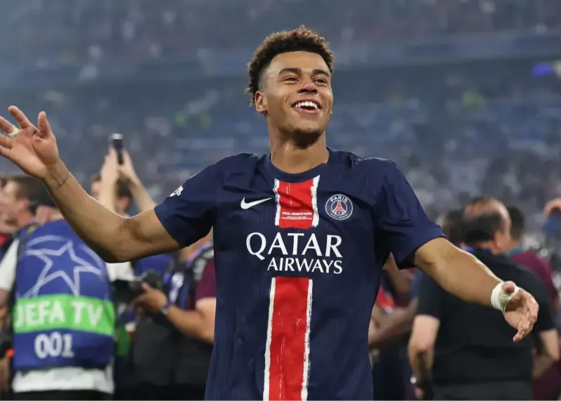 الکساندر پاتو برنده گلدن بوی ۲۰۰۹ الکساندر پاتو برنده گلدن بوی ۲۰۰۹