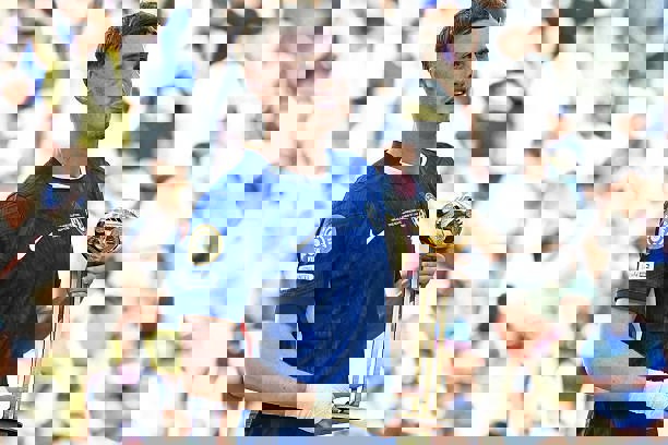 کول پالمر در لیست بهترین بازیکنان سال فیفا کول پالمر در لیست بهترین بازیکنان سال فیفا