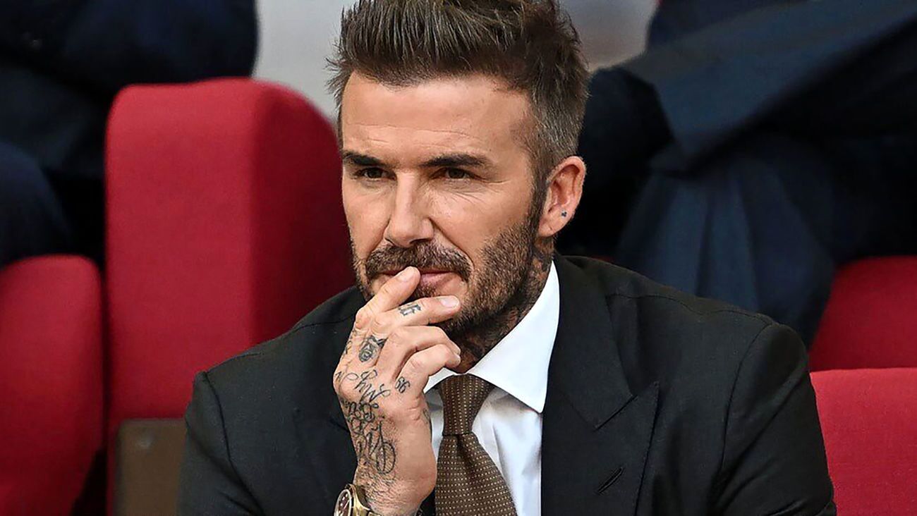 خدمات خیریه و فوتبال بکام را شوالیه کرد خدمات خیریه و فوتبال بکام را شوالیه کرد