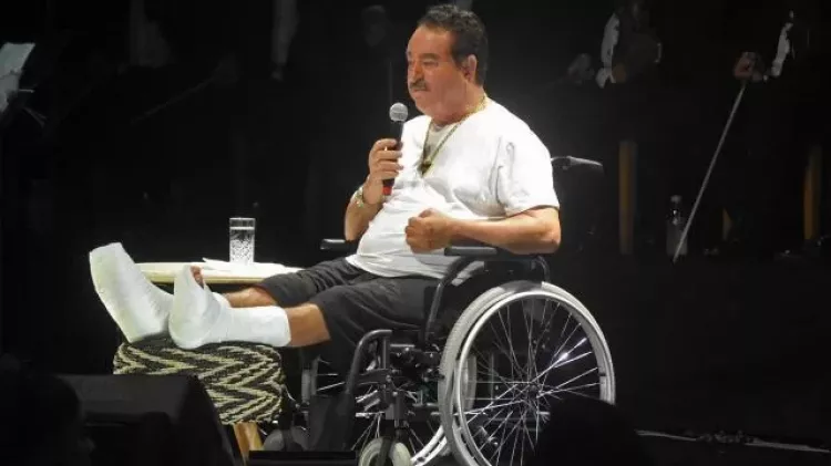 عکس ابراهیم تاتلیسس در ویلچر