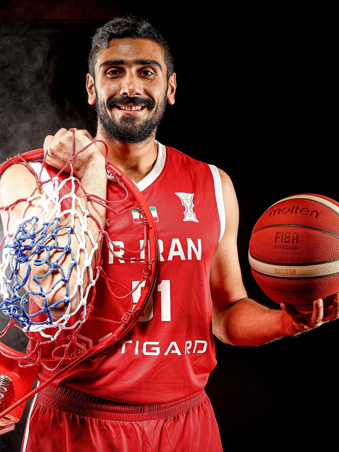 عکس سالار منجی بسکتبالیست