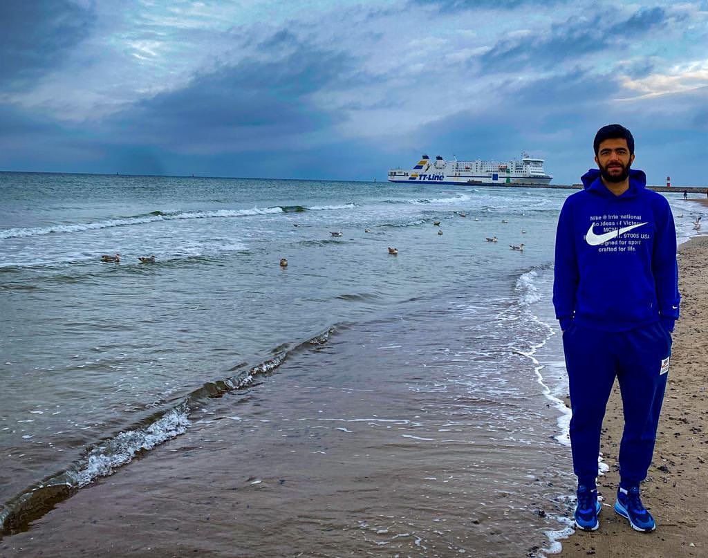 عکس پروفایل بهنام یخچالی